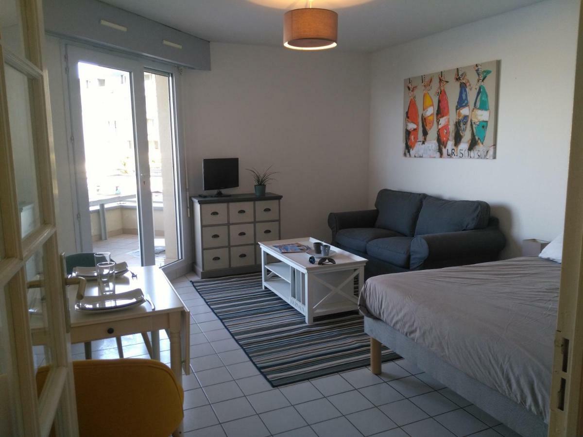 Les Haubans Apartment Granville Exterior foto